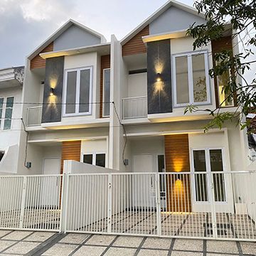 Rumah Rungkut Asri Surabaya